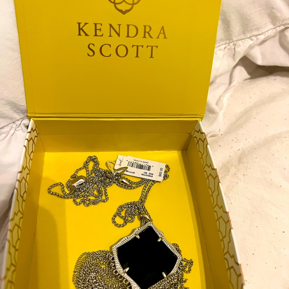 3 brand new pieces of Kendra Scott. Still has tags comes box and jewelry bag. - Picture 1 of 4